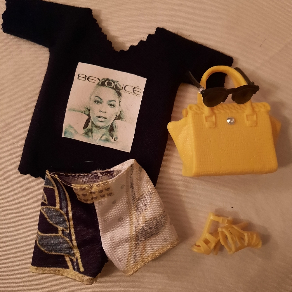 Barbie Clothes